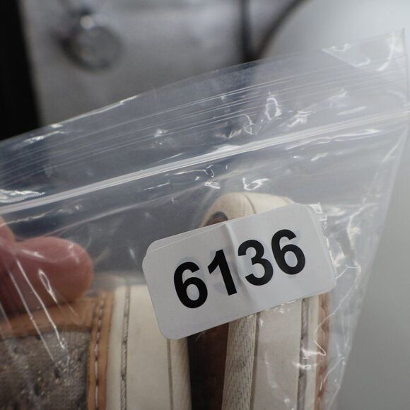 UGG Sammy Chevron Shoes Women's Size 7.5 Gray Slip On Casual Sneakers Flats - Picture 11 of 11